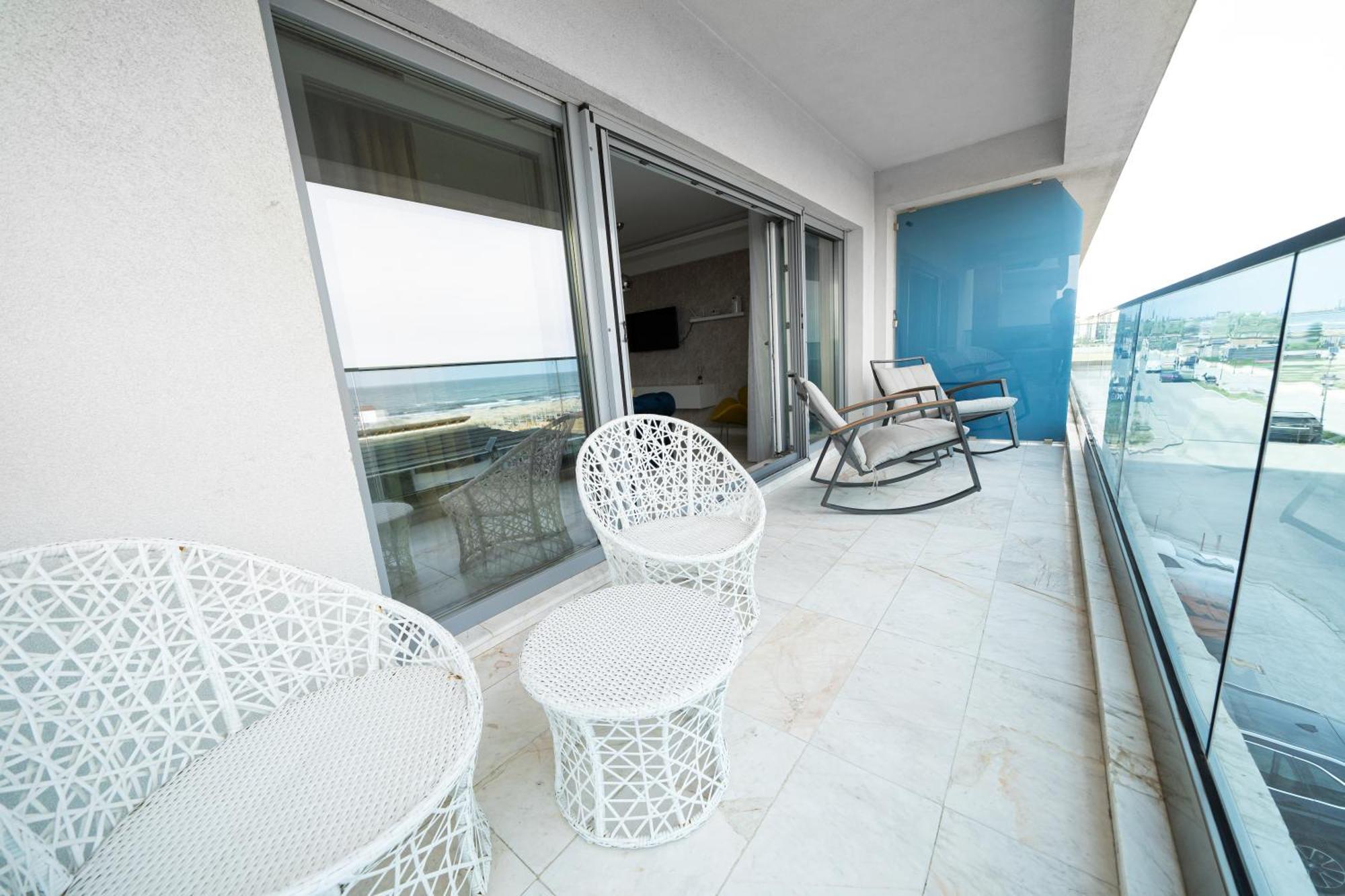 Wave 2 Promenada Apartments Năvodari المظهر الخارجي الصورة