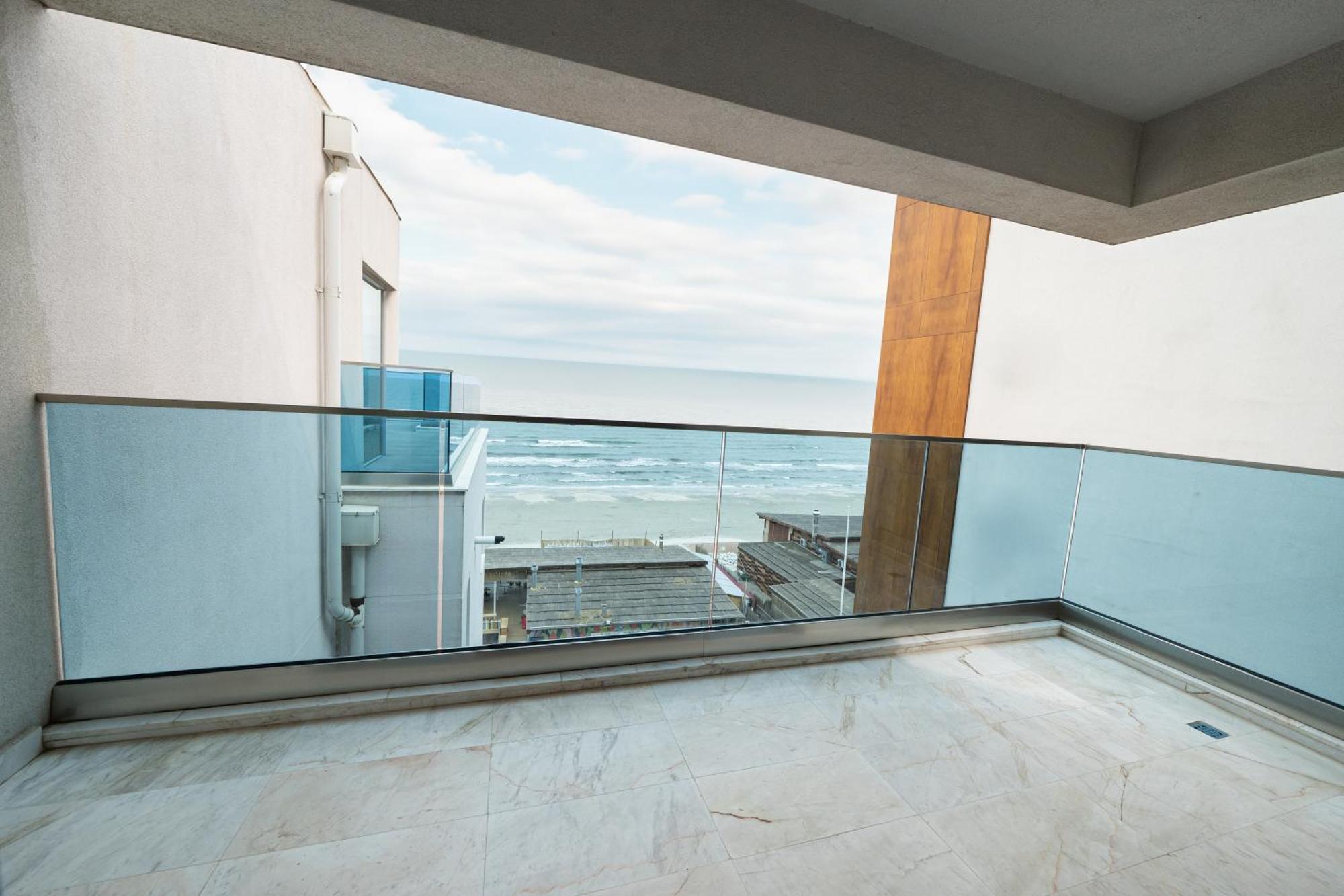 Wave 2 Promenada Apartments Năvodari المظهر الخارجي الصورة